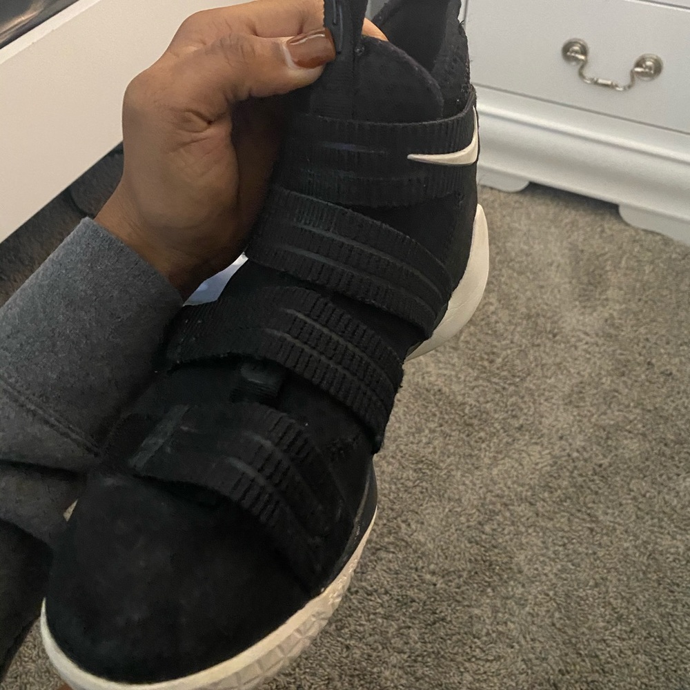 basketball shoes
